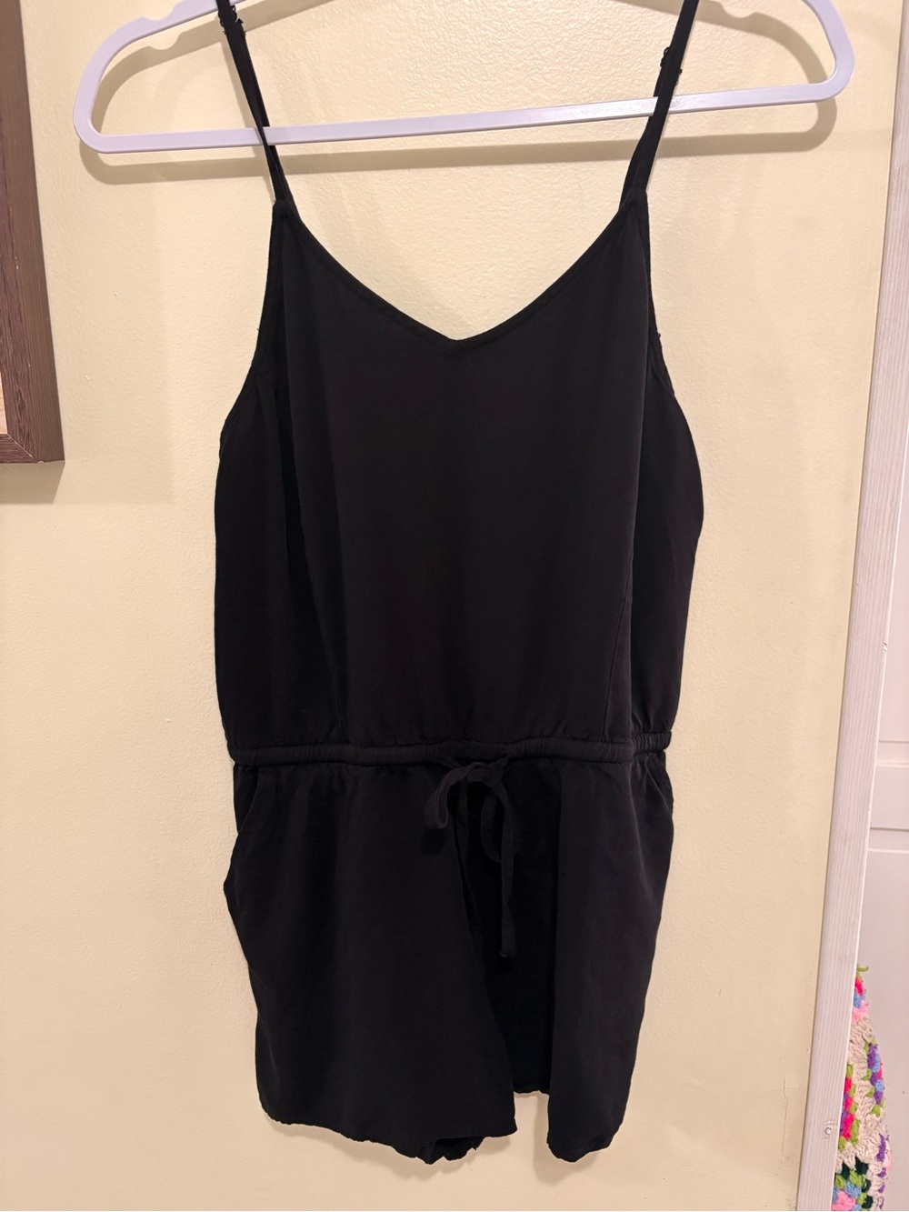 Old Navy Black Women's Top with Scoop Neck